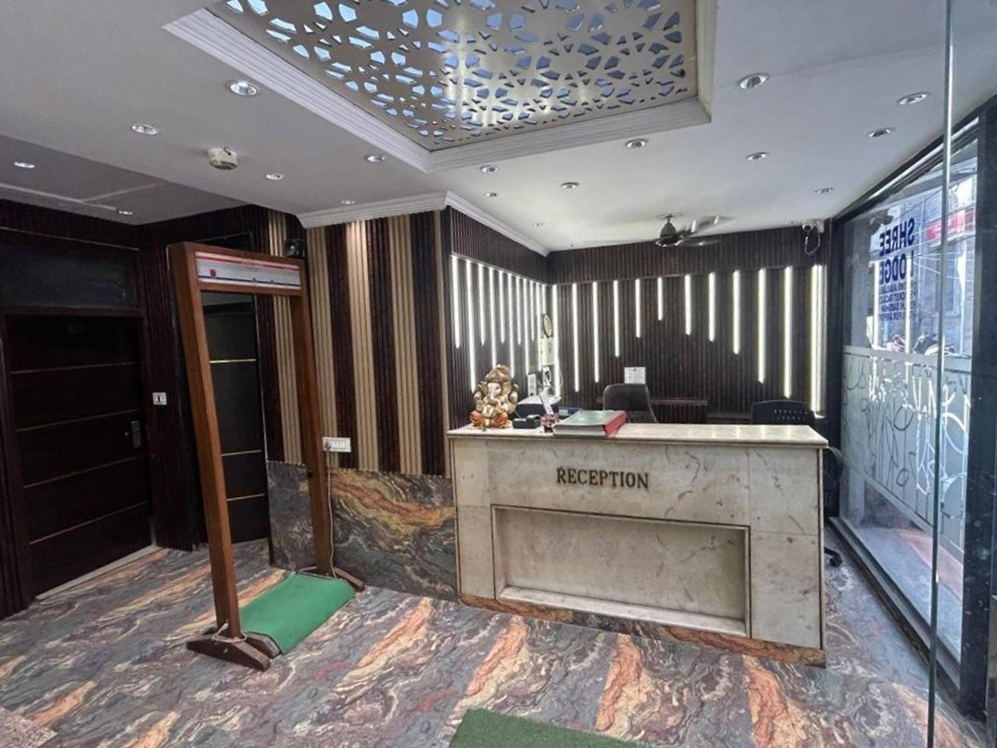 Shree Lodge Near New Delhi Railway Station, Paharganj Bagian luar foto